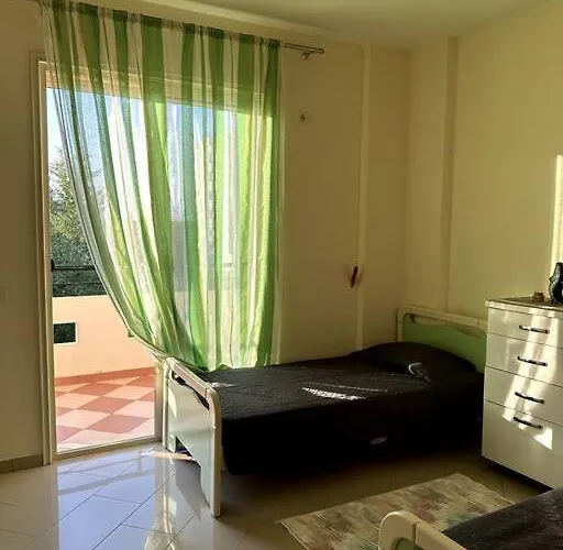 Merkel アパート Vlorë